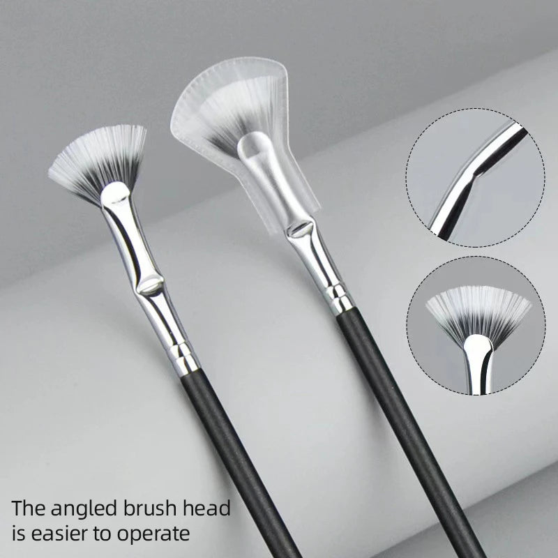 Angled Folding Lash Brush (Buy 1, Get 3)